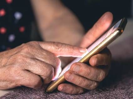 Arrancaron las jornadas sobre tecnología para adultos mayores